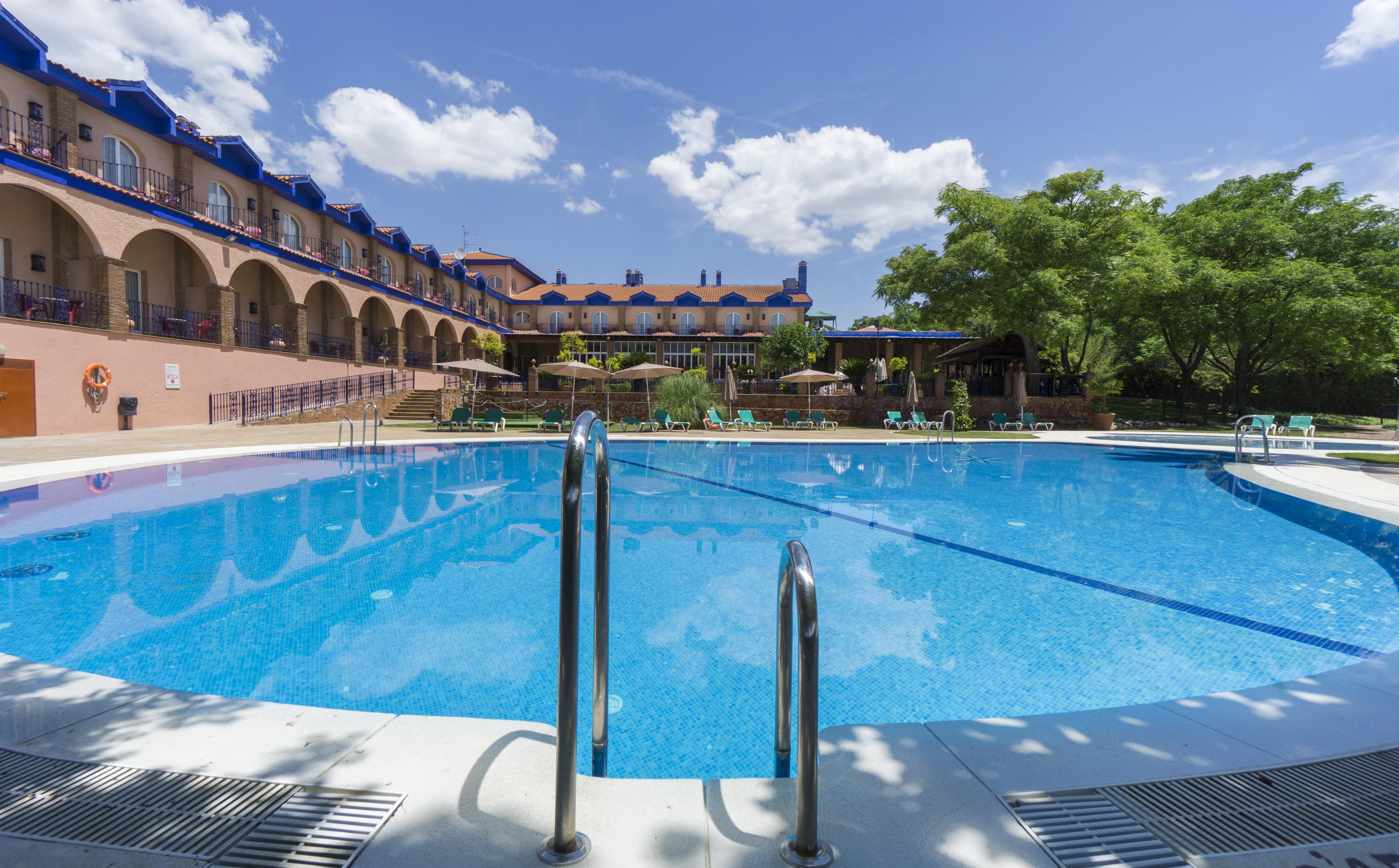 Hotel Fuente Las Piedras Cabra Eksteriør billede