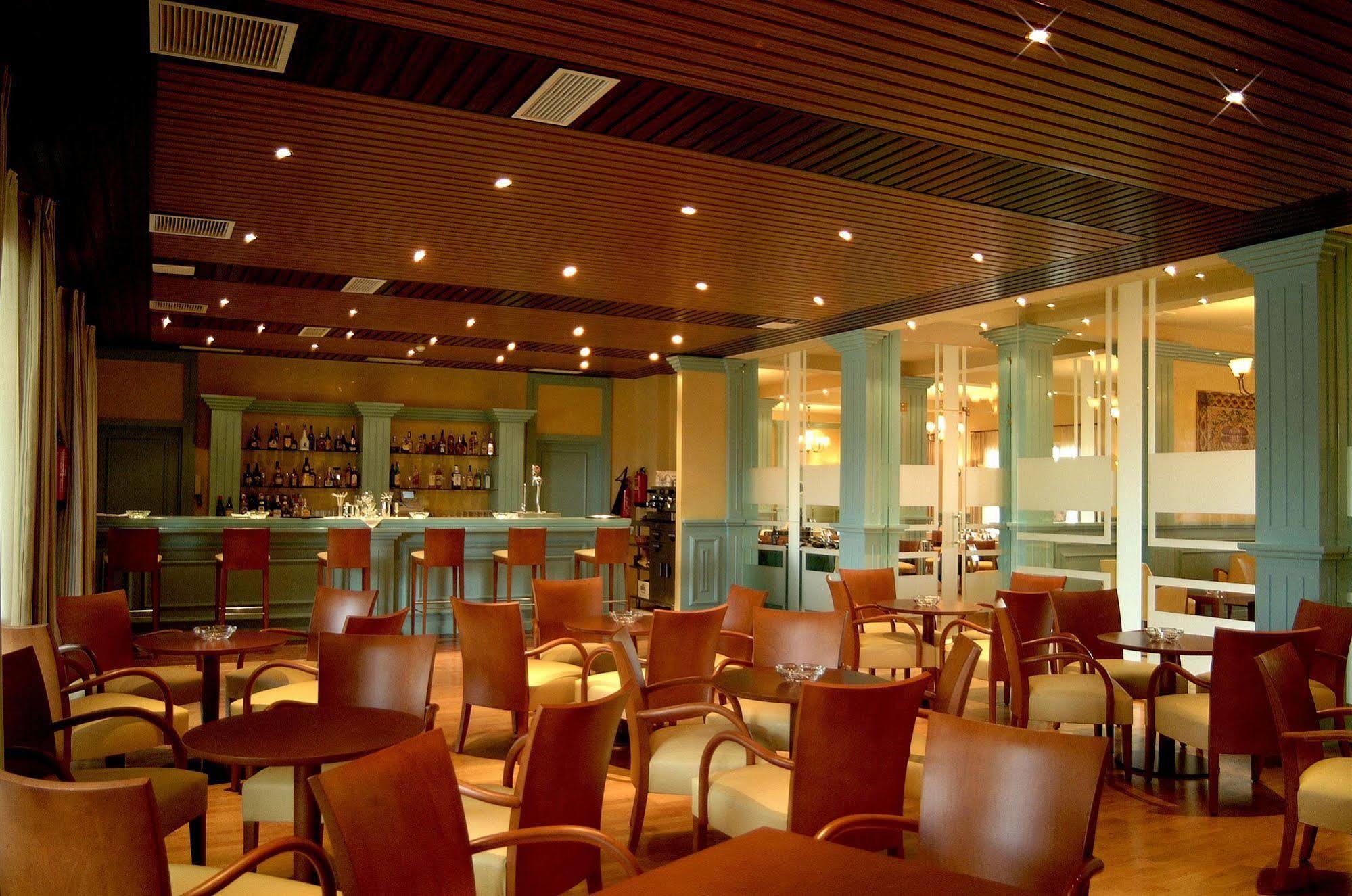 Hotel Fuente Las Piedras Cabra Eksteriør billede
