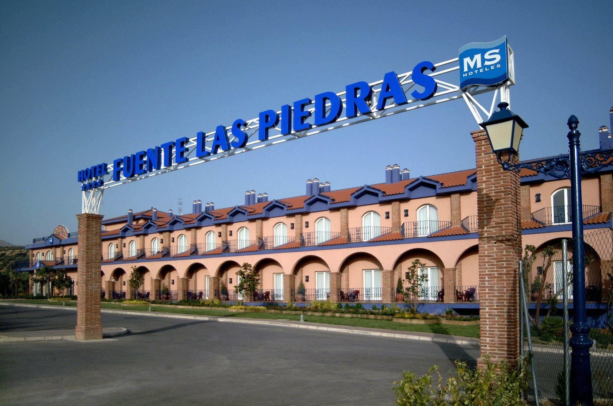 Hotel Fuente Las Piedras Cabra Eksteriør billede