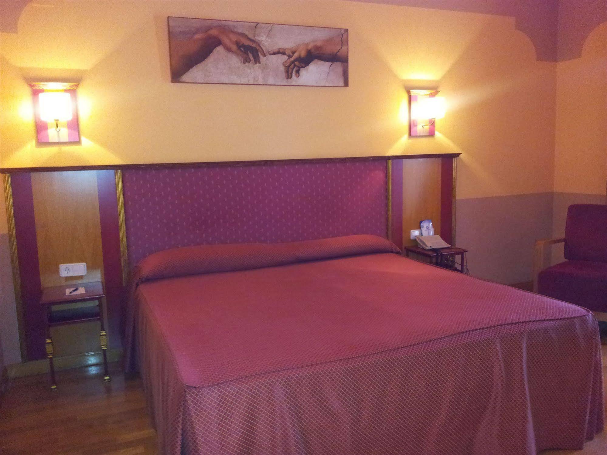 Hotel Fuente Las Piedras Cabra Eksteriør billede